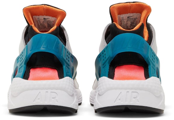 Nike Air Huarache 'Run NYC' DZ4859-001 Details for Nike Air Huarache 'Run NYC' DZ4859-001