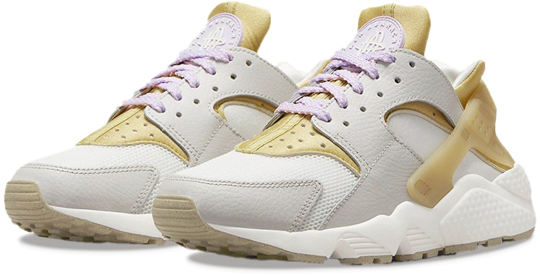 Nike Air Huarache 'Sail Wheatgrass' Sepatu Sneakers DV6976-100 Lookbook Nike Air Huarache 'Sail Wheatgrass' Sepatu Sneakers DV6976-100