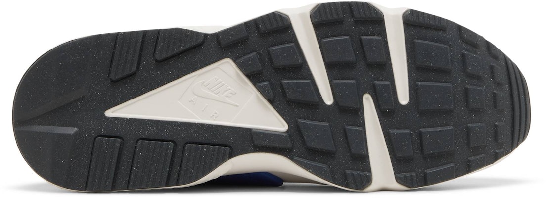 ナイキ エア ハラチ "Social FC" DR0286-100 Shop ナイキ エア ハラチ "Social FC" DR0286-100