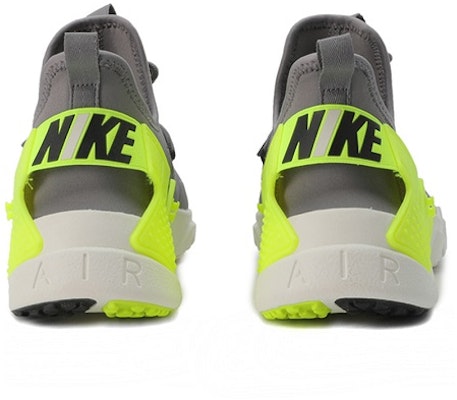 Nike Air Huarache Drift 'Gumsmoke' AH7334-011 Lookbook Nike Air Huarache Drift 'Gumsmoke' AH7334-011