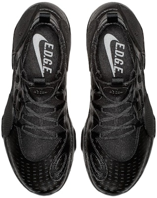 Nike Air Huarache E.D.G.E. 'Triple Black' Serba Hitam AV3598-002 Lookbook Nike Air Huarache E.D.G.E. 'Triple Black' Serba Hitam AV3598-002