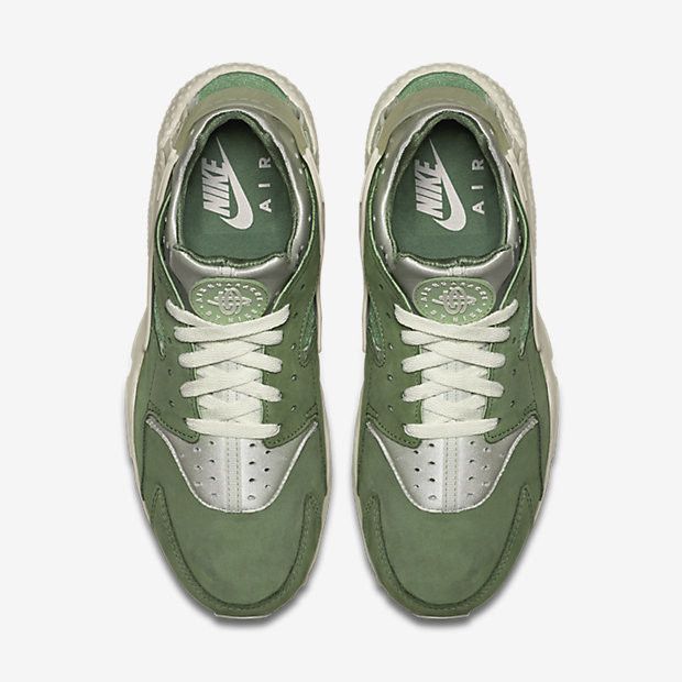 Order ナイキ エア ハラチ プレミアム "バンブー" 704830-300