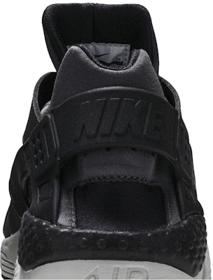 Nike Air Huarache Premium 'Dark Grey Black' 704830-007 Sizing Nike Air Huarache Premium 'Dark Grey Black' 704830-007