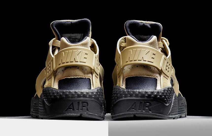 Shop ナイキ エア ハラチ プレミアム "デザートカモ" 704830-003