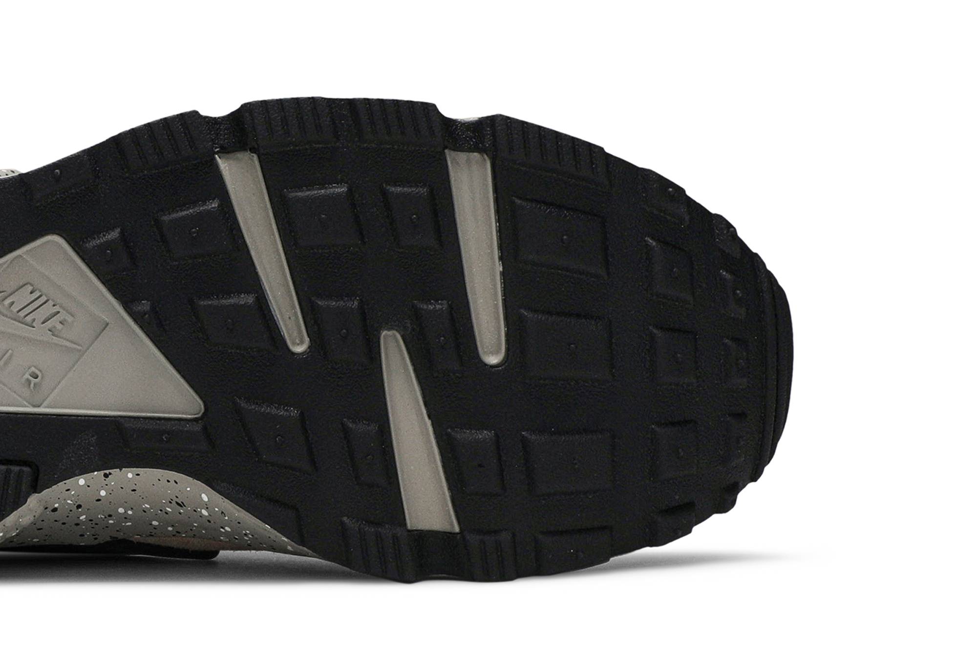 Purchase Nike Air Huarache Premium ACG 'Linen' Sepatu Pria Wanita 704830-200