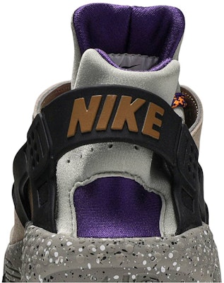 Nike Air Huarache Premium ACG 'Linen' Sepatu Pria Wanita 704830-200 Sizing Nike Air Huarache Premium ACG 'Linen' Sepatu Pria Wanita 704830-200