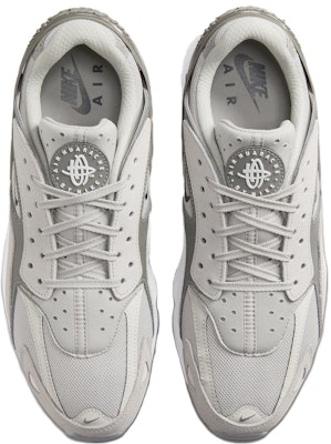 耐克Air Huarache跑鞋‘浅铁矿色’ DZ3306-004 Shop 耐克Air Huarache跑鞋‘浅铁矿色’ DZ3306-004