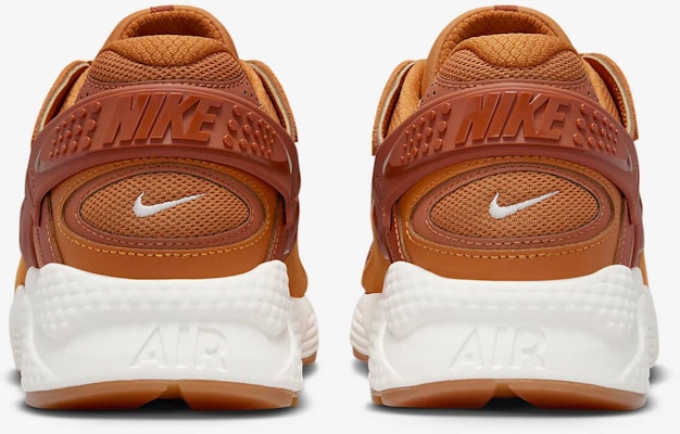Nike Air Huarache Runner DZ3306-800 Details for Nike Air Huarache Runner DZ3306-800