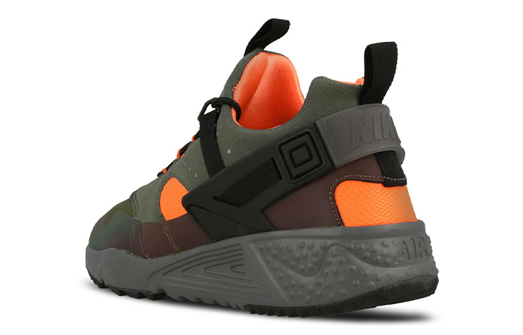 Shop Nike Air Huarache Utility PRM 'Kelabu Oren' 806979-300