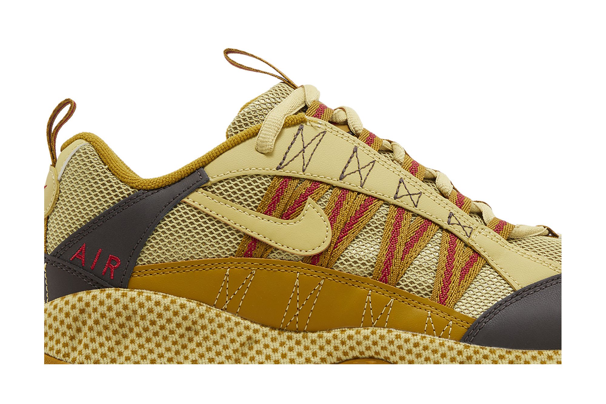 Lookbook 나이키 에어 휴마라 '골드' (Nike Air Humara 'Gold') FJ7098-701