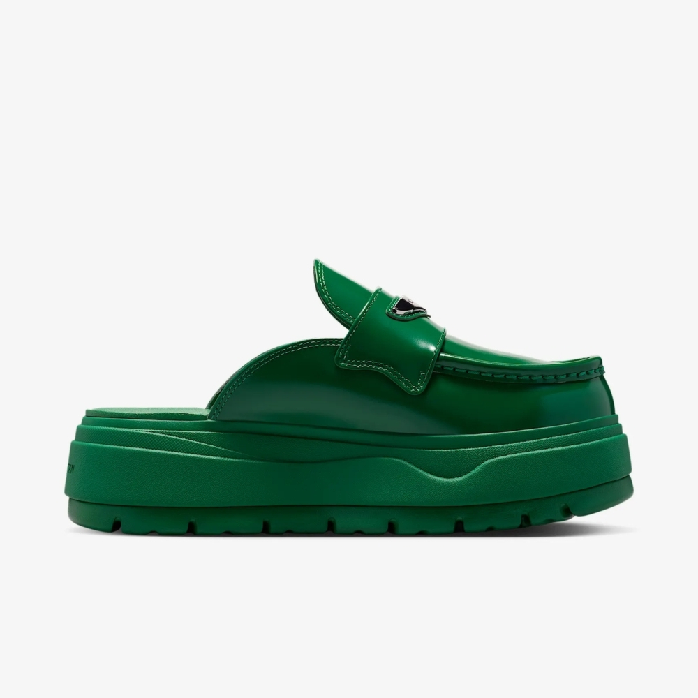 Lookbook (W) Sepatu Nike Air Jordan Mule Slide HJ4292300