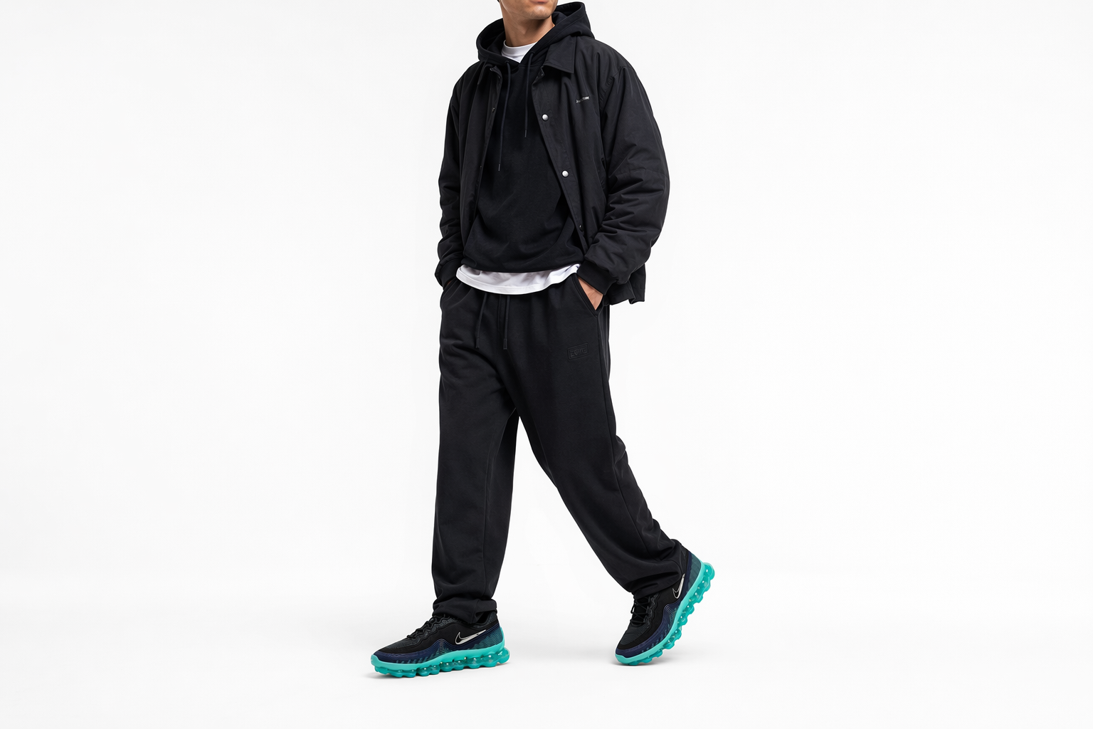 Order Nike Air Liquid Max 黑色/耀眼藍/極光綠/鉻配色 IQ7635-001