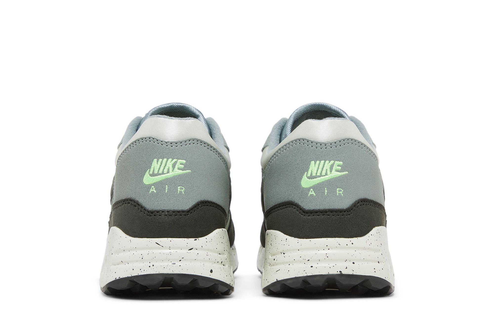 Details for Nike Air Max 1 ''86 OG Golf ''Big Bubble - Sea Glass'' Sneaker DV1403-002