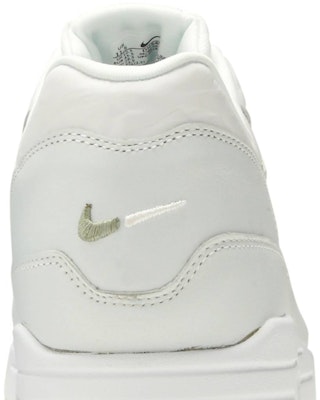 나이키 에어맥스 1 '아스파라거스' DH5493-100 Sizing 나이키 에어맥스 1 '아스파라거스' DH5493-100