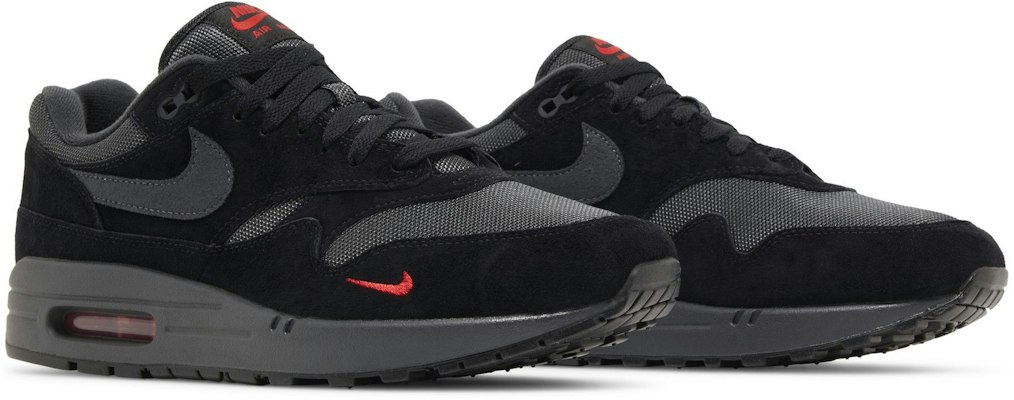 Nike Air Max 1 'Black University Red' FV6910-001 1