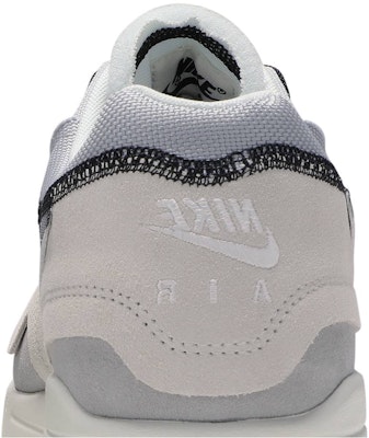 Nike Air Max 1 'Inside Out - Phantom' Pria Wanita Sneaker Terbaru 858876-013 Sizing Nike Air Max 1 'Inside Out - Phantom' Pria Wanita Sneaker Terbaru 858876-013