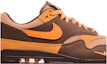 Lookbook Nike Air Max 1 'King's Day' HF7346-200