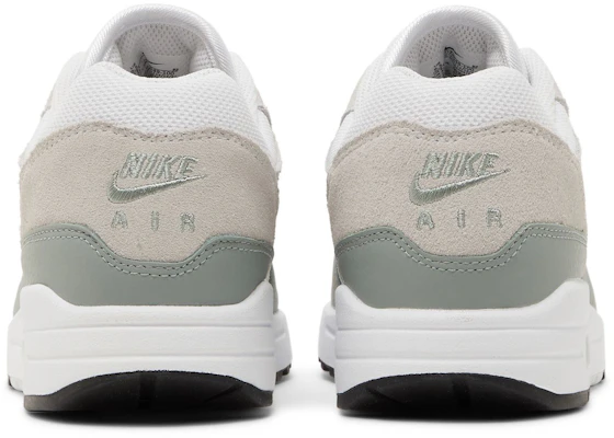 Nike Air Max 1 'Hijau Mica' DZ4549-100 Sizing Nike Air Max 1 'Hijau Mica' DZ4549-100