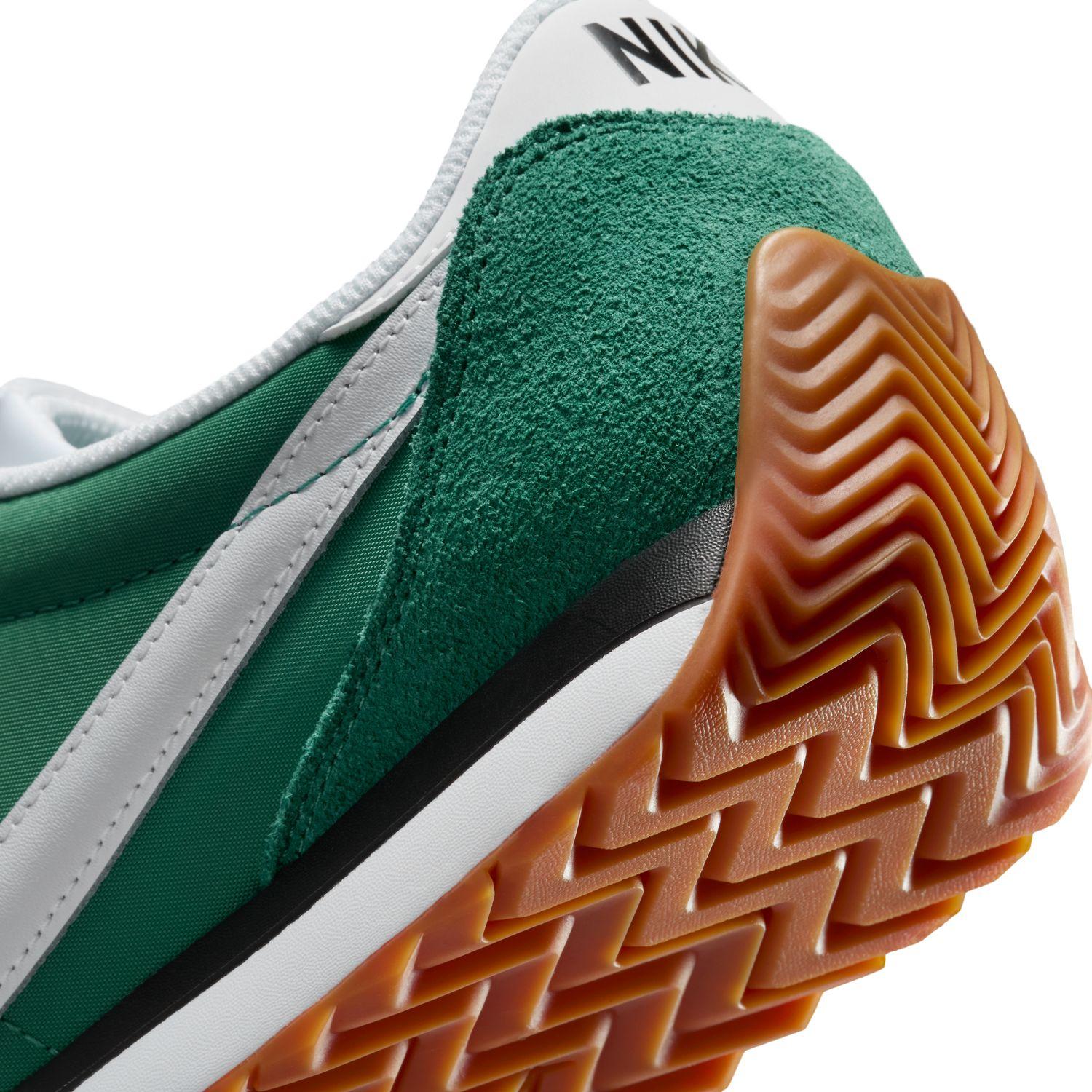 Lookbook Nike Air Max 1 "Pacific Green/Weiß" HQ2052-300