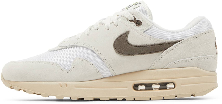 Nike Air Max 1 'Sail/Ironstone Putih Rattan' DZ4494-100 Lookbook Nike Air Max 1 'Sail/Ironstone Putih Rattan' DZ4494-100