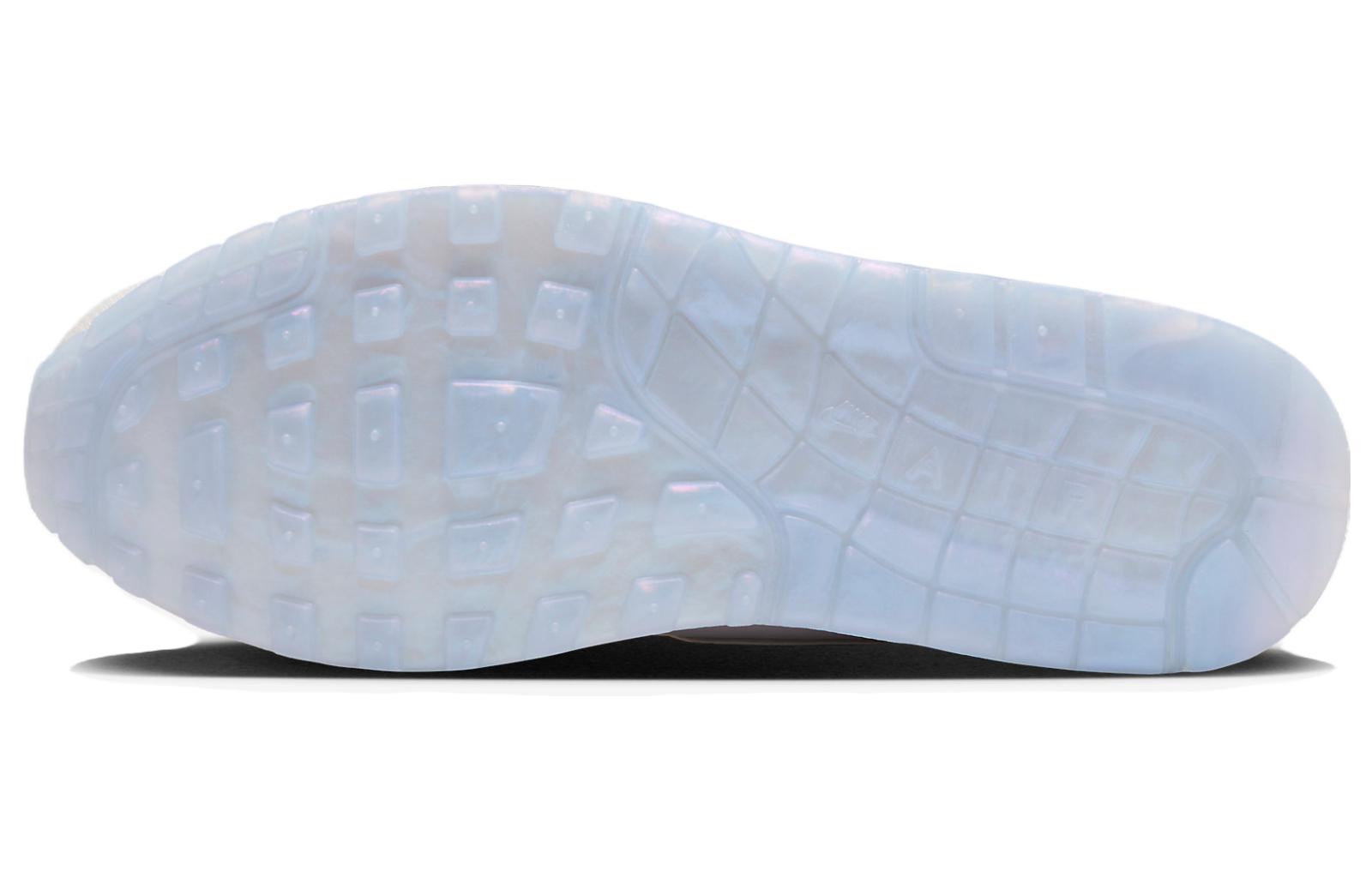 Shop 耐吉 Air Max 1 'Unlock Your Space' FN0608-101