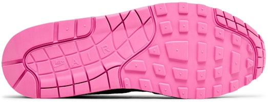 Nike Air Max 1 'Paket Hari Valentine - Hitam' HV2302-001 Shop Nike Air Max 1 'Paket Hari Valentine - Hitam' HV2302-001