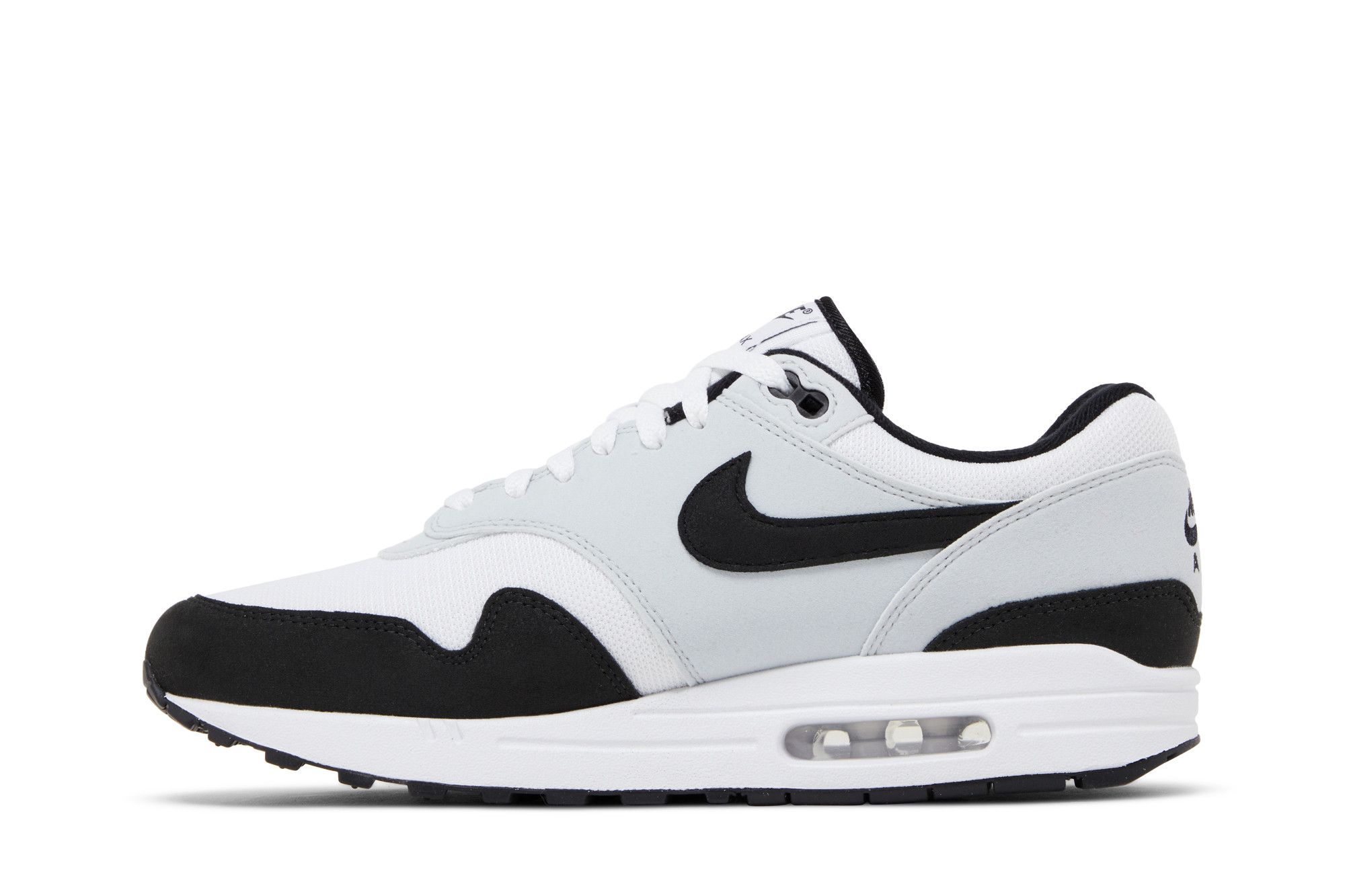 Shop Nike Air Max 1 白黑配色 FD9082-107