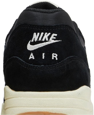 Nike Air Max 1 Hitam Gum Light 537383-011 Sizing Nike Air Max 1 Hitam Gum Light 537383-011
