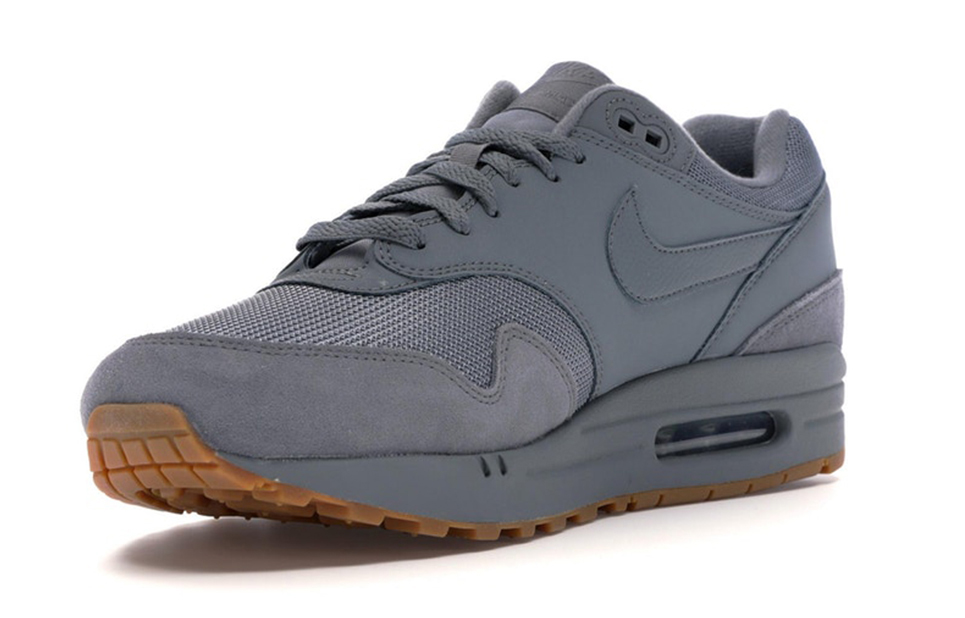 Lookbook 耐吉Air Max 1 Cool Grey Gum AH8145-005