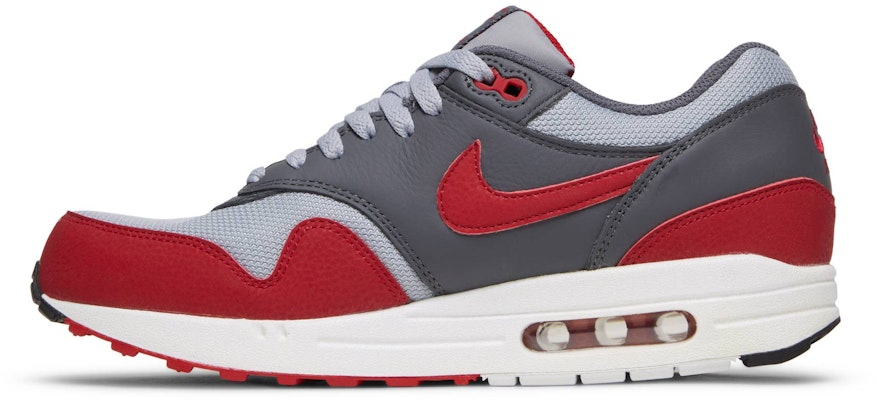 나이키 에어맥스 1 에센셜 "짐 레드 그레이" 537383-062 Lookbook 나이키 에어맥스 1 에센셜 "짐 레드 그레이" 537383-062