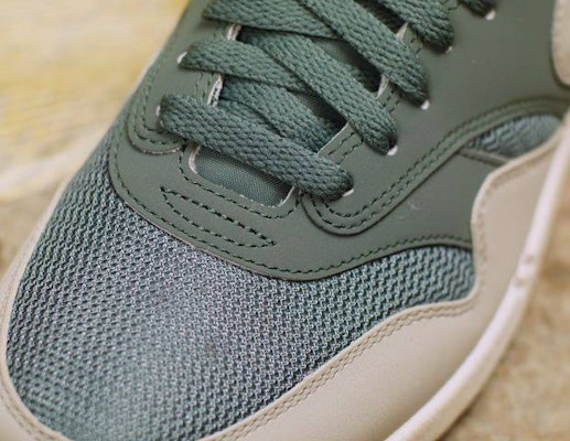 Nike Air Max 1 Essential 'Hasta' 537383-310 Shop Nike Air Max 1 Essential 'Hasta' 537383-310