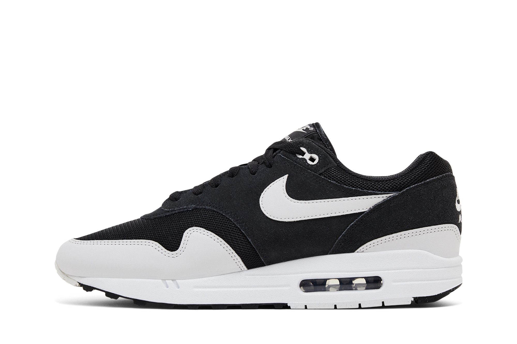 Shop 耐克Air Max 1 Essential 'Off Noir白色' FZ5808-007