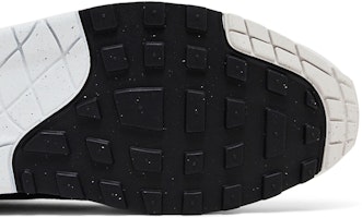 Nike Air Max 1 Essential 'Negro Off White' FZ5808-007 Purchase Nike Air Max 1 Essential 'Negro Off White' FZ5808-007