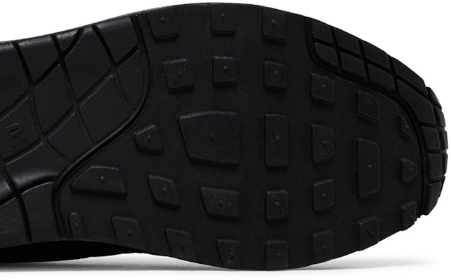 Nike Air Max 1 Essential 'Triple Black' Hitam Penuh 537383-025 Purchase Nike Air Max 1 Essential 'Triple Black' Hitam Penuh 537383-025