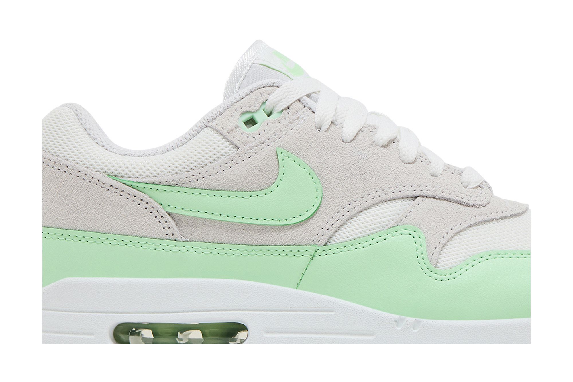 Lookbook Nike Air Max 1 Essential 'Vapor Green' FZ5808-107