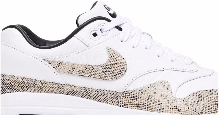 Nike snakeskin top golf shoes