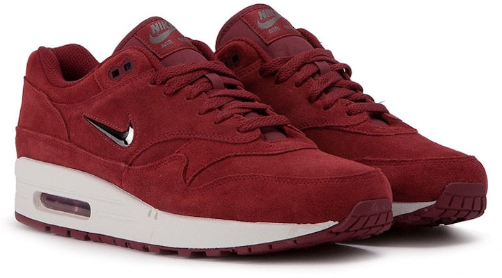 나이키 에어맥스 1 주얼 팀레드 918354-600 Lookbook 나이키 에어맥스 1 주얼 팀레드 918354-600