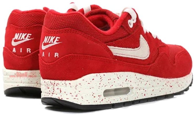 Nike Air Max 1 Low 'Versatile Comfort Red' 319986-611 Lookbook Nike Air Max 1 Low 'Versatile Comfort Red' 319986-611