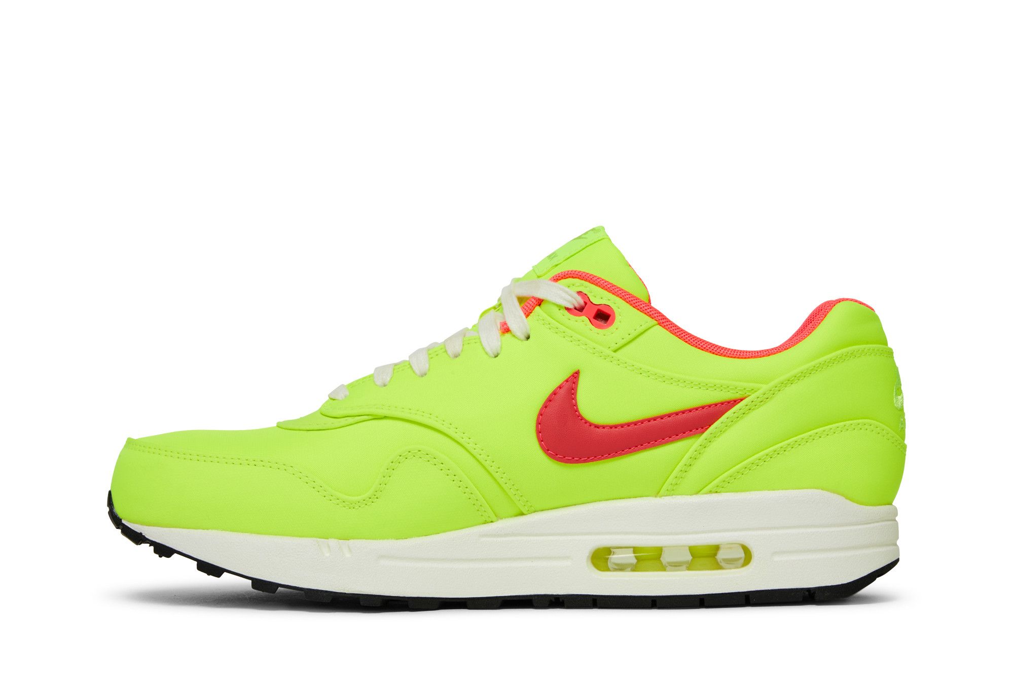 Lookbook Nike Air Max 1 Magista Volt Sepatu Pria 665873-700