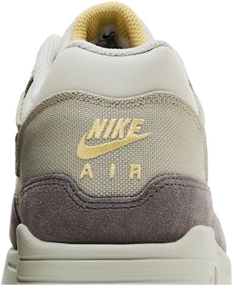 Nike Air Max 1 Premium 'Light Bone Cave Stone' IB6390-001 Sizing Nike Air Max 1 Premium 'Light Bone Cave Stone' IB6390-001