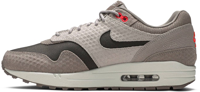 ナイキ エア マックス 1 プレミアム "ムーンパーティクル" 875844-205 Lookbook ナイキ エア マックス 1 プレミアム "ムーンパーティクル" 875844-205