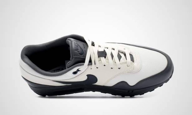 나이키 에어맥스 1 프리미엄 '세일 다크 옵시디언' 875844-100 Lookbook 나이키 에어맥스 1 프리미엄 '세일 다크 옵시디언' 875844-100