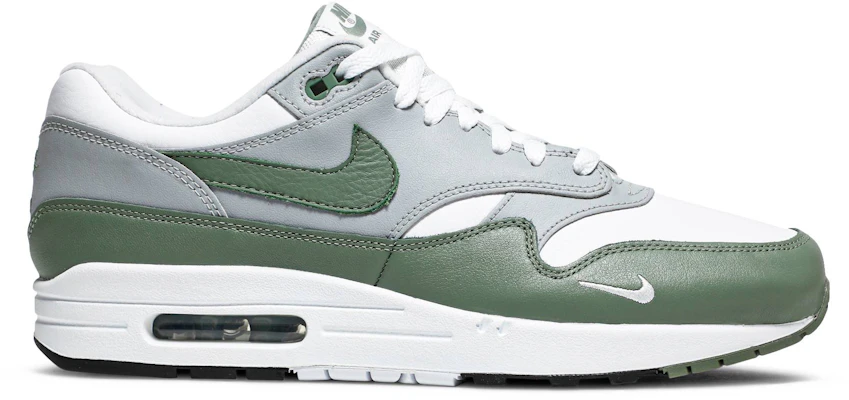 Nike air 2025 max sage 1