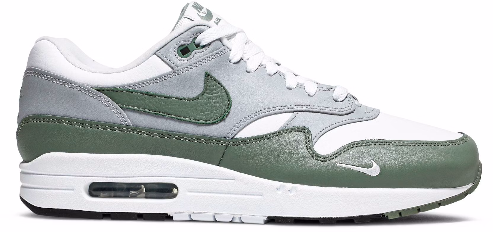 Nike air max sage white hotsell