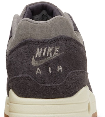 Nike Air Max 1 PRM Crepe 'Soft Grey' FD5088-001 Sizing Nike Air Max 1 PRM Crepe 'Soft Grey' FD5088-001