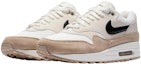 Lookbook Nike Air Max 1 Sand Black AH8145-200 - Kasut Sukan Stylish