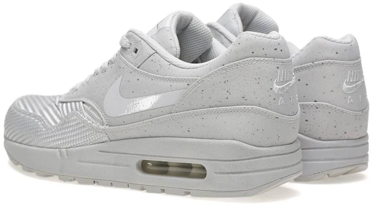 耐克 Air Max 1 Sp "单色系列第一卷" 635786-009 Sizing 耐克 Air Max 1 Sp "单色系列第一卷" 635786-009