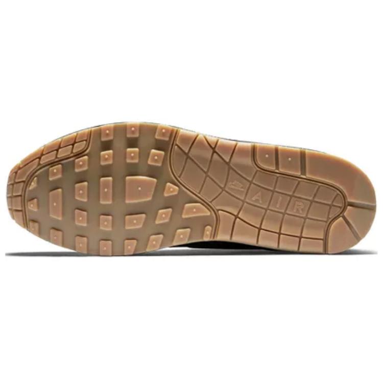 Shop ナイキ エア マックス 1 VT QS "ゴージグリーン" 831113-300