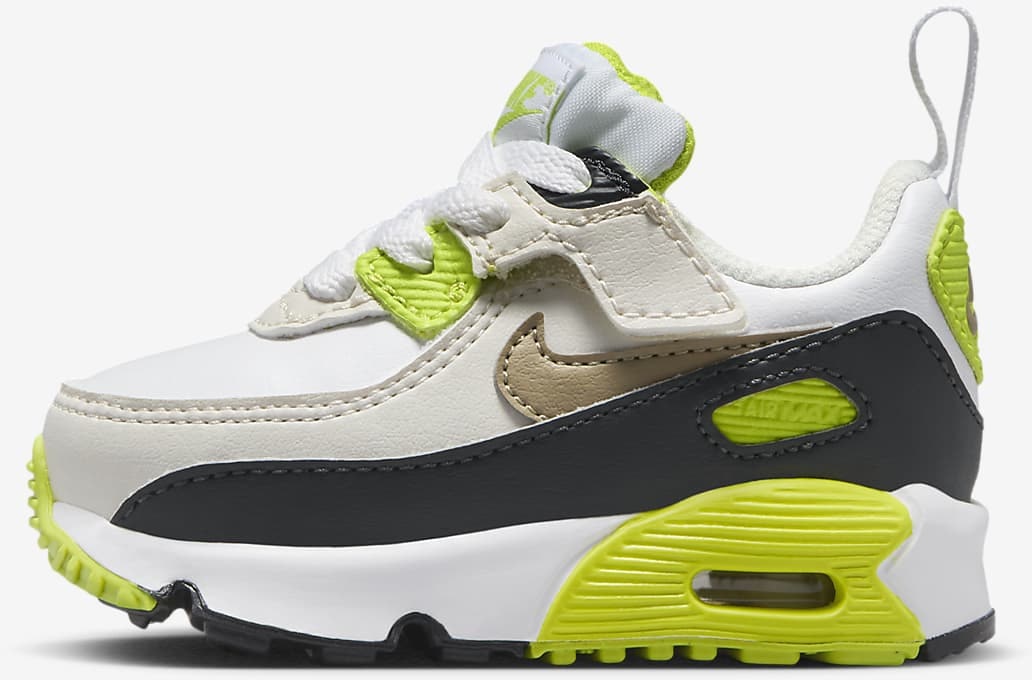 nike-air-max-2013-black-infinite-gold-555426-005