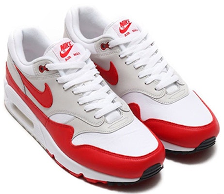 耐吉Air Max 90/1 白色深黑曜 AJ7695-105 Lookbook 耐吉Air Max 90/1 白色深黑曜 AJ7695-105